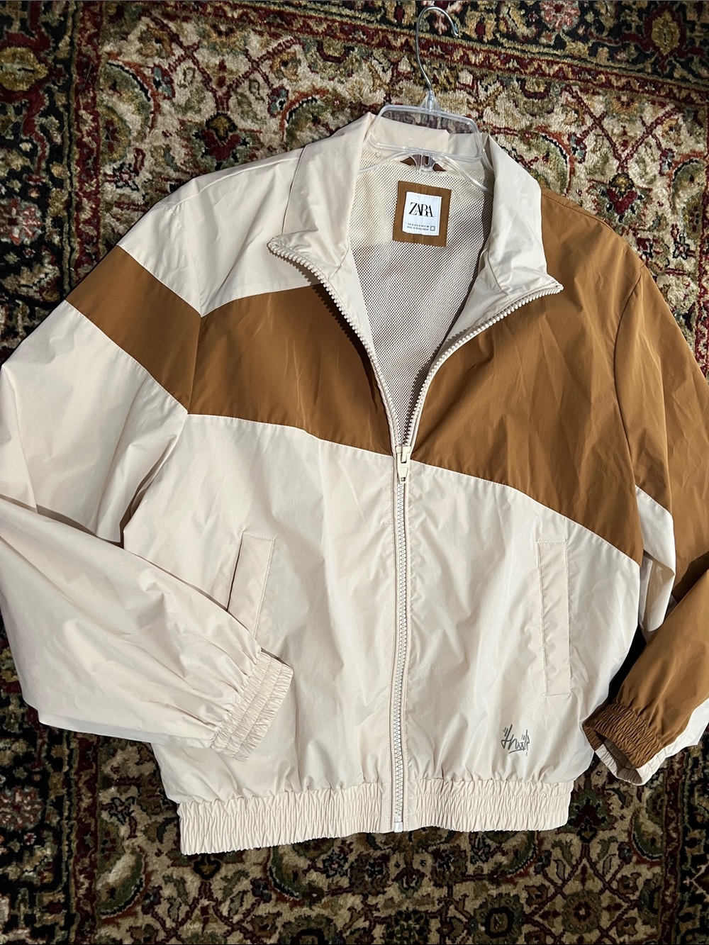 ZARA Men’s Two-Tone Windbreaker Jacket in Cream and Brown Size Small